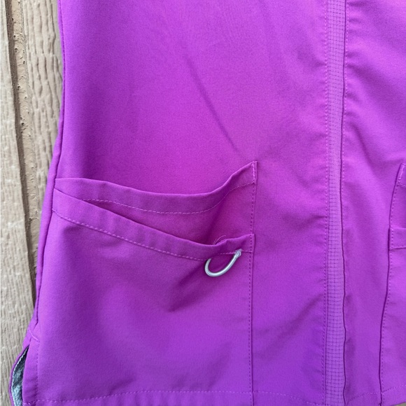 Urbane Performance Women's XS Purple Medical Scrub Top Utility Pockets - Picture 2 of 8